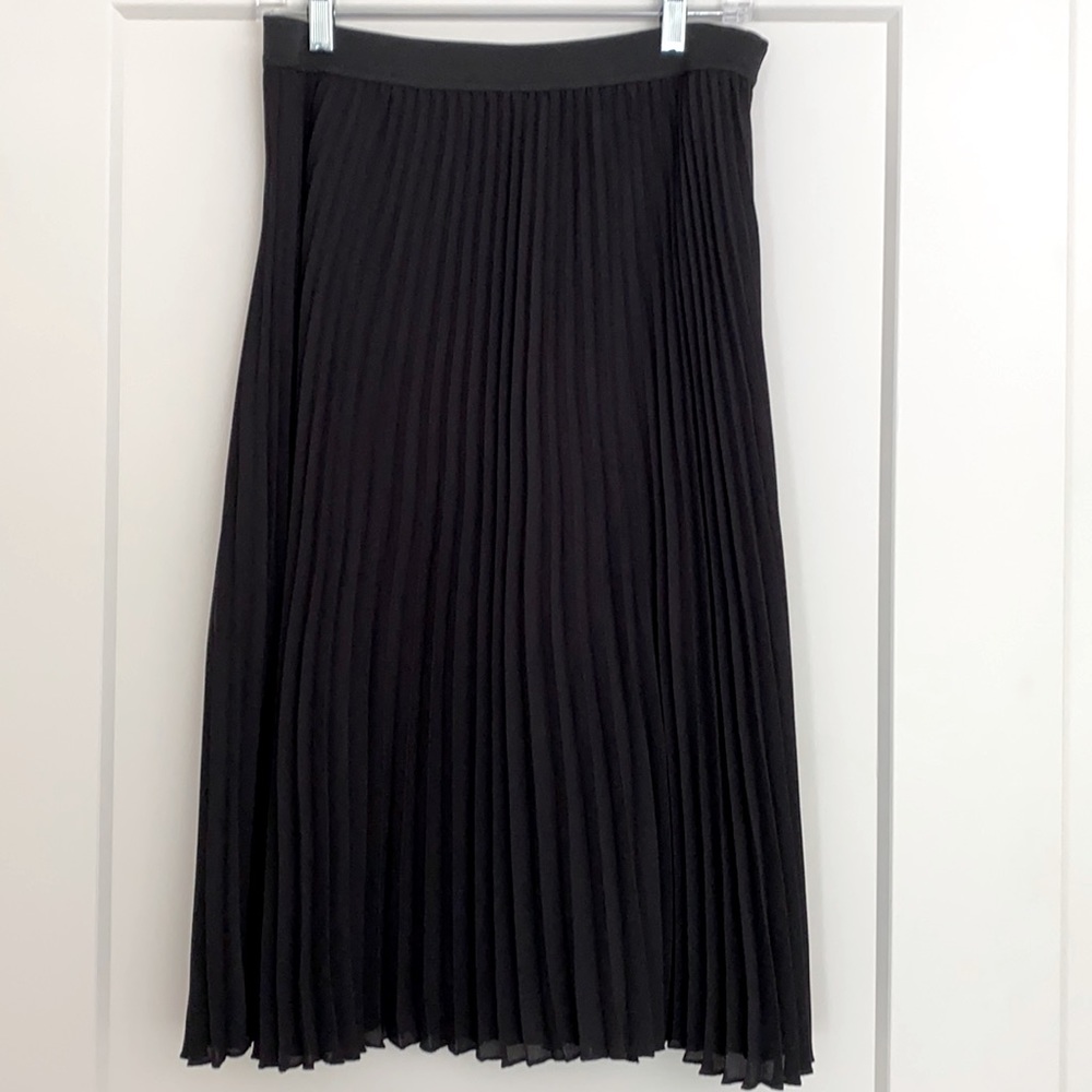 BP Black Pleated MIDI Skirt
